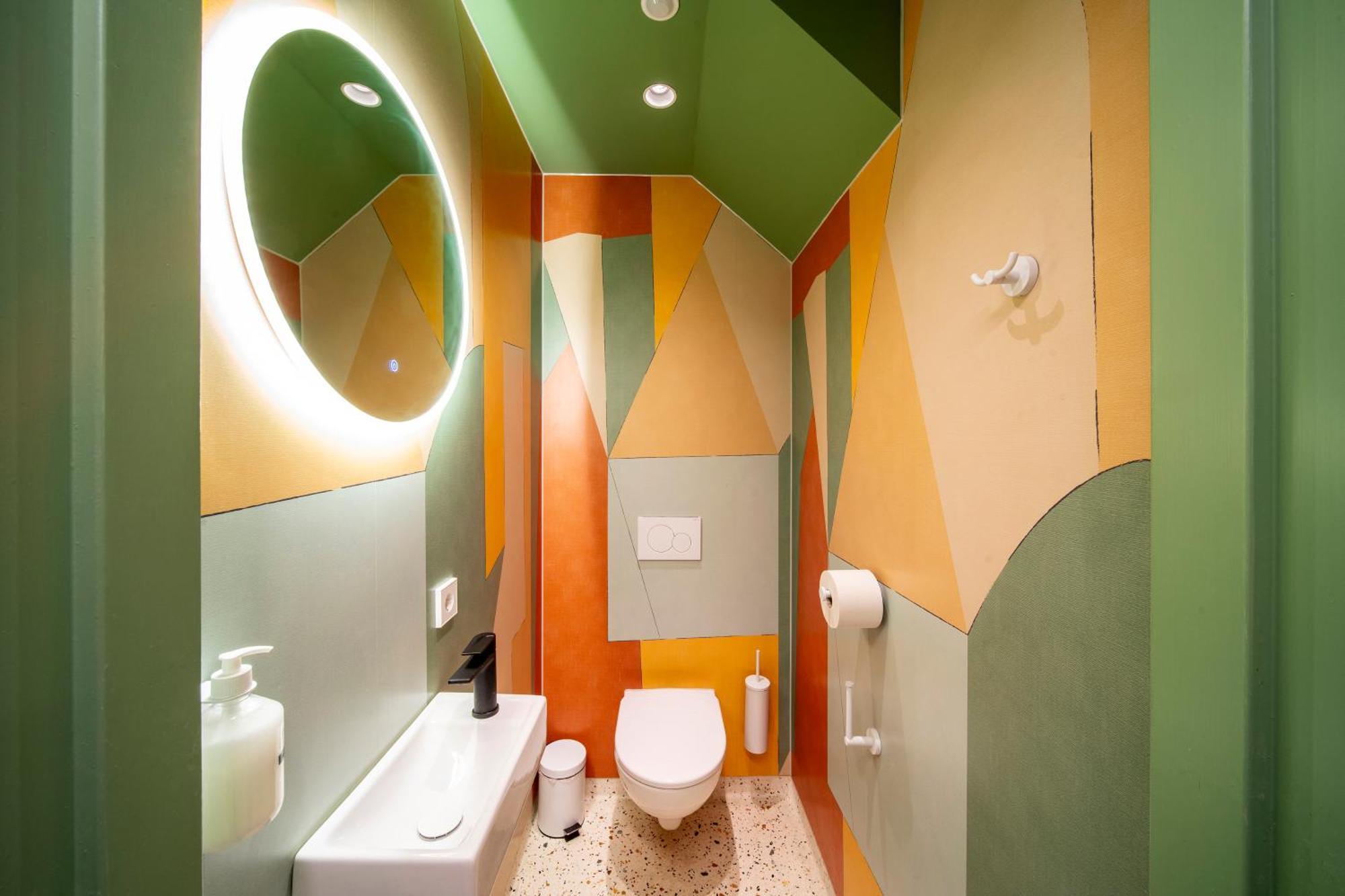 Tourist Inn Hotel Amsterdam Extérieur photo